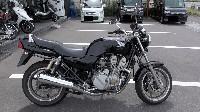 CB750